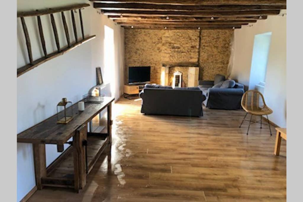 Chez Renou Et Prosperou Maison Typique Du Sarladait Saint-Genies Exteriör bild