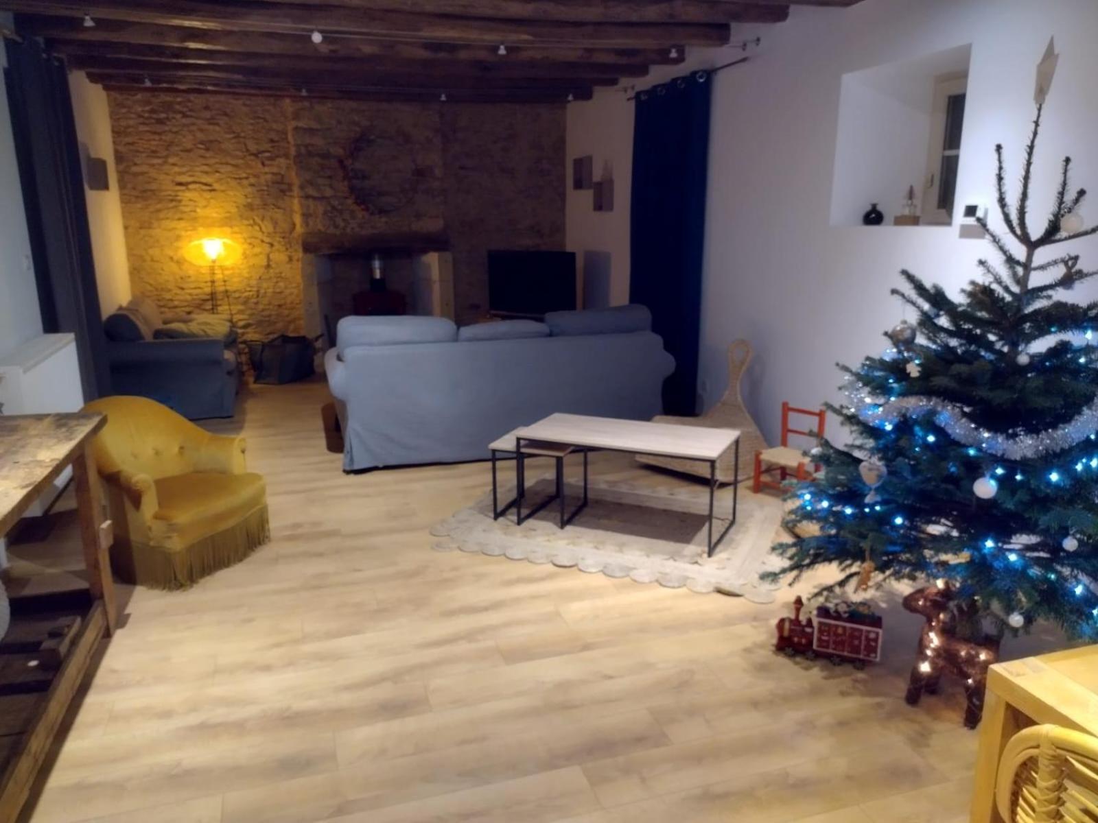 Chez Renou Et Prosperou Maison Typique Du Sarladait Saint-Genies Exteriör bild